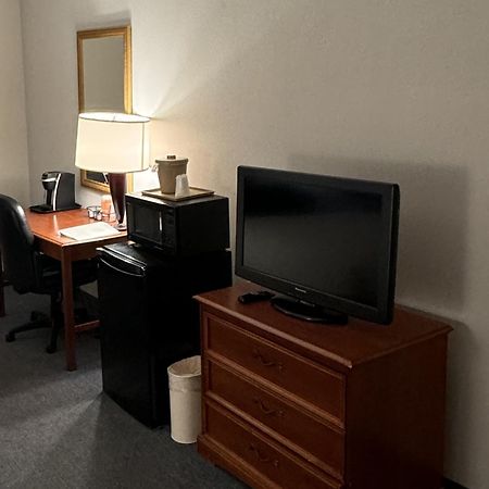 Clarion Inn Frederick Event Center Εξωτερικό φωτογραφία