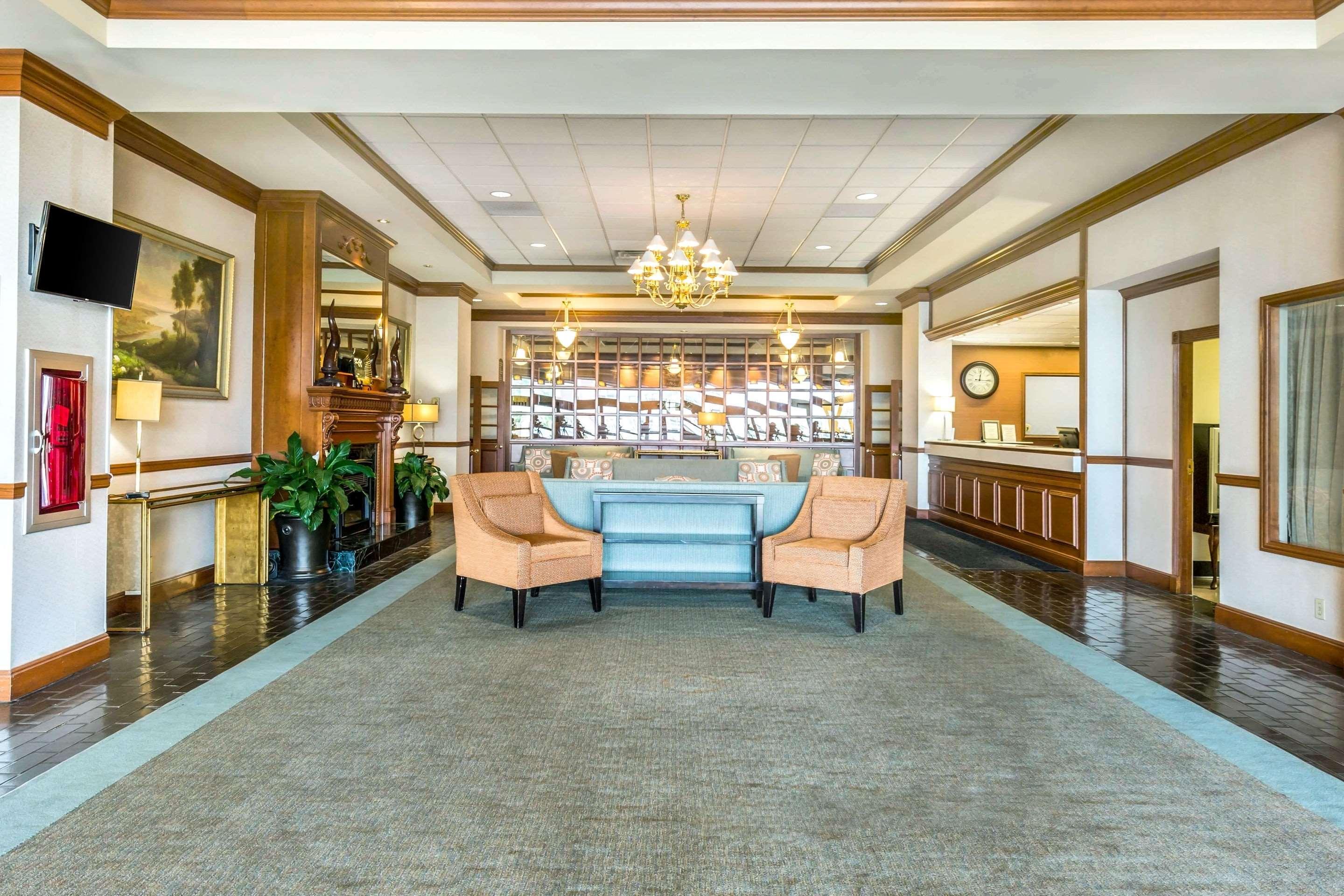 Clarion Inn Frederick Event Center Εξωτερικό φωτογραφία